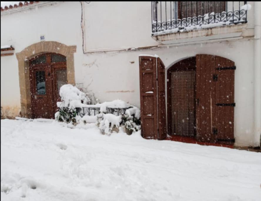 Hébergement de vacances Les Lludrigues Casa Loft Con Aire Ac Y Terraza