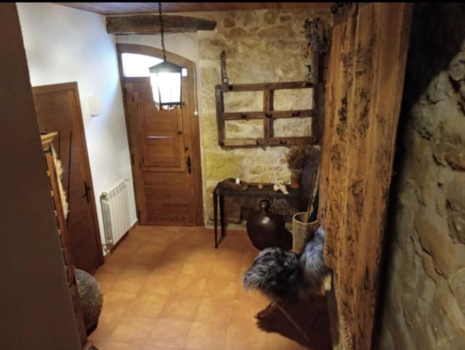 Hébergement de vacances Les Lludrigues Casa Loft Con Aire Ac Y Terraza Arnés