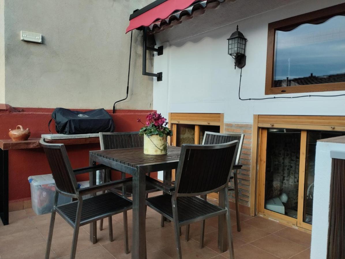 Hébergement de vacances Les Lludrigues Casa Loft Con Aire Ac Y Terraza *