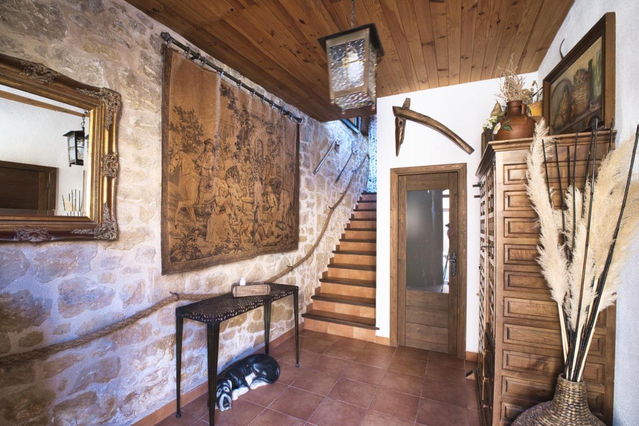 Les Lludrigues Casa Loft Con Aire Ac Y Terraza Holiday home *