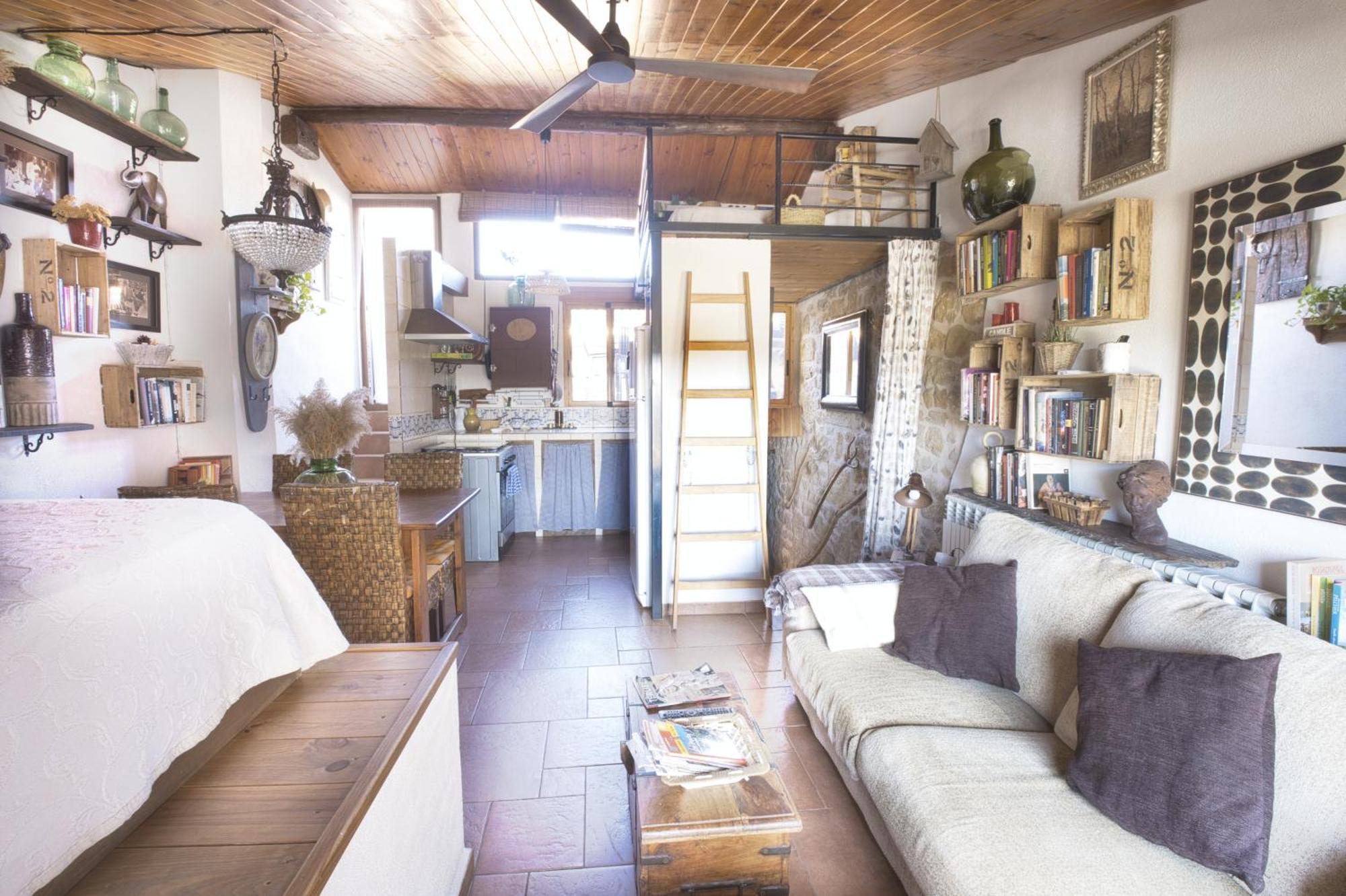 Hébergement de vacances Les Lludrigues Casa Loft Con Aire Ac Y Terraza *