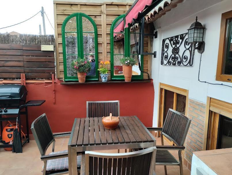 Les Lludrigues Casa Loft Con Aire Ac Y Terraza Arnés